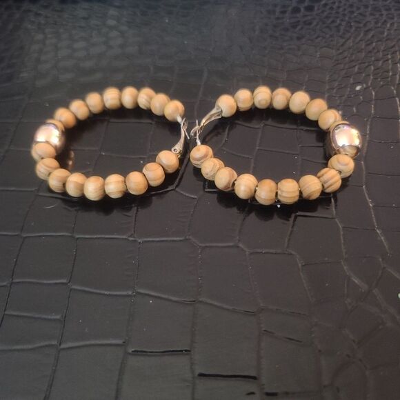 Vintage Boho Wood Beaded Hoop Circle Earrings Pierced Ears - Picture 6 of 8